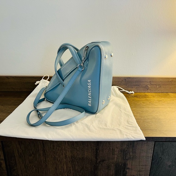 Balenciaga triangle bag - Picture 3 of 6